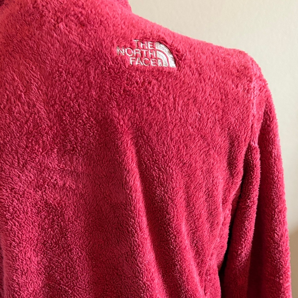 The North Face Raspberry Fleece Jacket - Picture 3 of 5